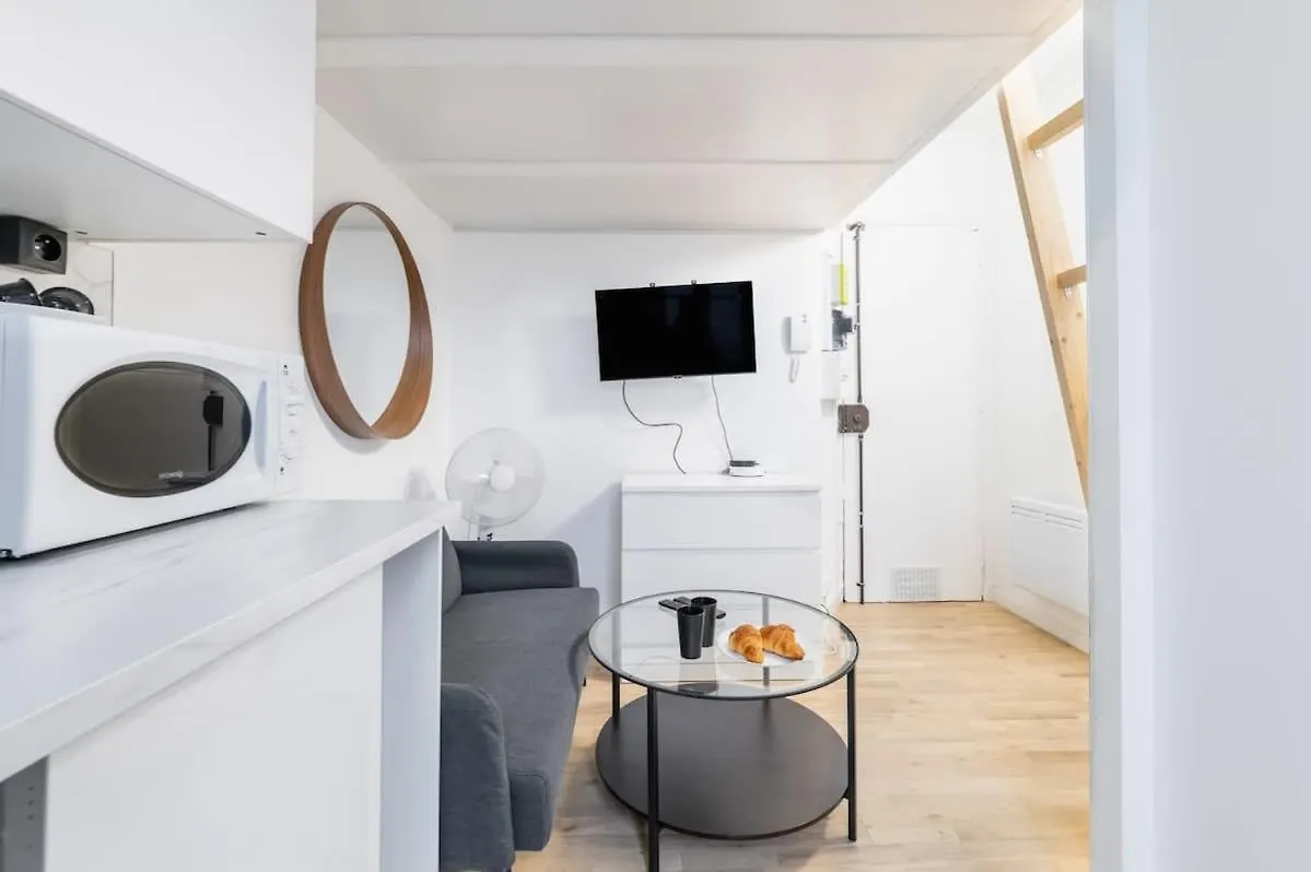 Zzz Jumin- 2P Apartment Paris 0*,  France